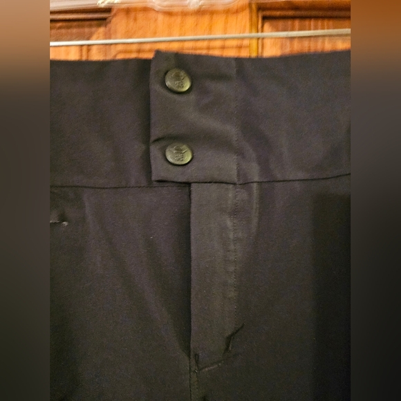 Black Mountain Hardwear Pants - Picture 5 of 11